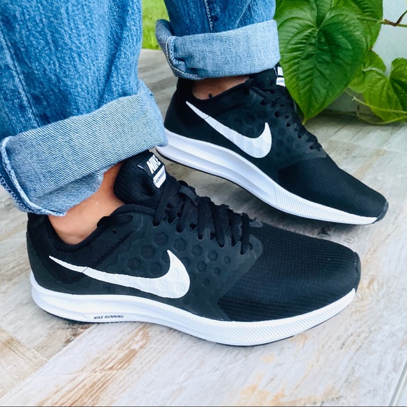 Nike Shoes - 🗻Nike Downshifter comfy🗻New